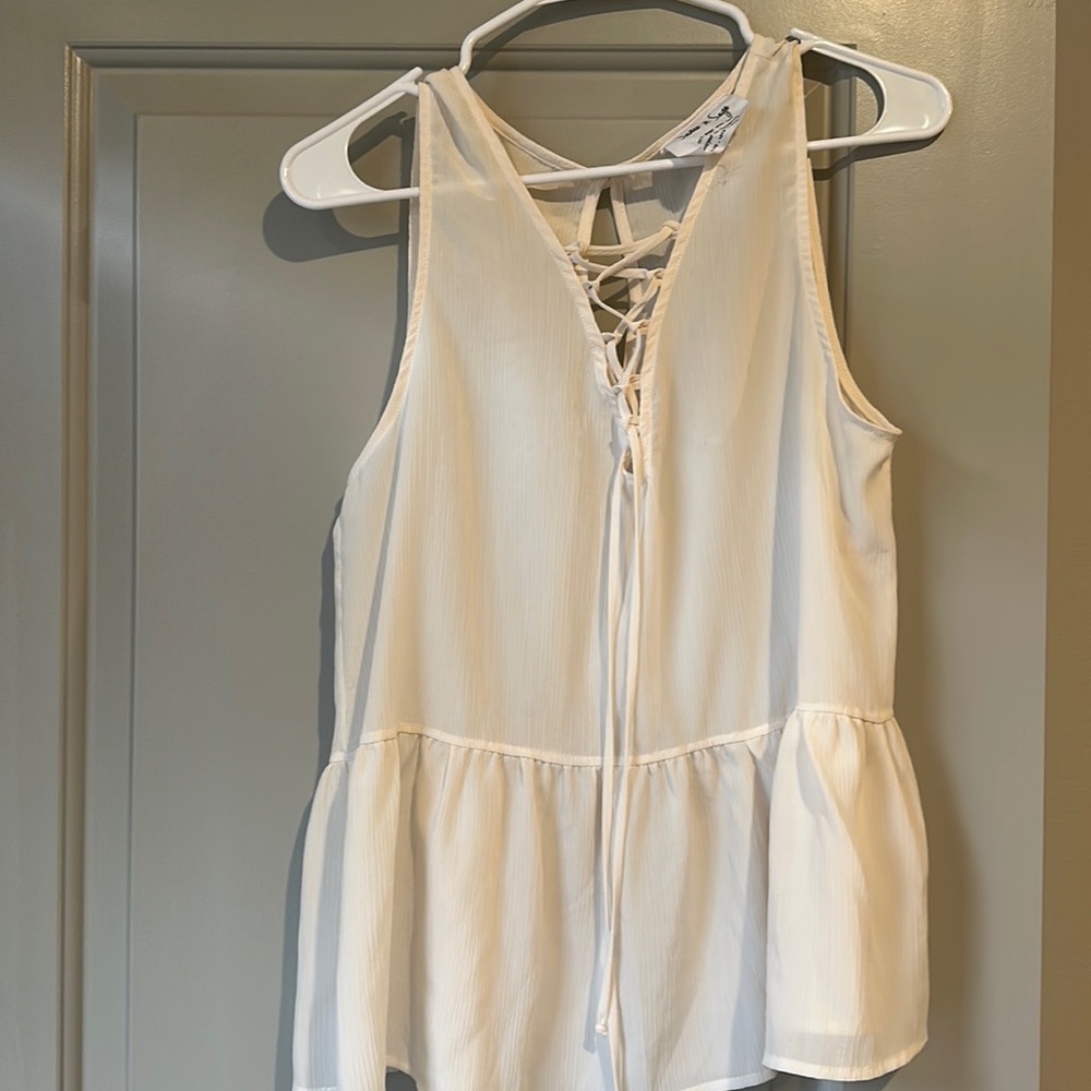 Sadie & Sage (merge boutique) peplum tank